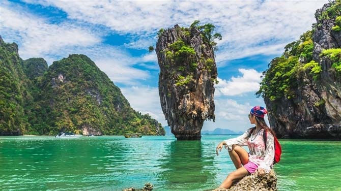 Thí điểm mở cửa Phú Quốc: Bài học từ mô hình 'Hộp cát Phuket'