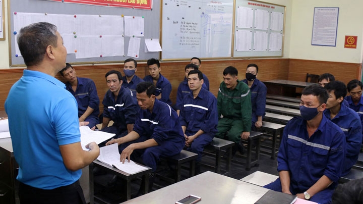 TKV hướng về miền Trung