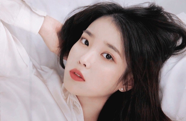 “Em gái quốc dân” IU và chặng đường sự nghiệp đáng ngưỡng mộ “Em gái quốc dân” IU và chặng đường sự nghiệp đáng ngưỡng mộ
