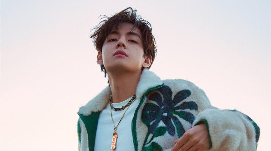Sao Hàn ngày 16/2/2022: IU diện đồ Gucci sang trọng, thời thượng trên trang bìa tạp chí “Marie Claire” Sao Hàn ngày 16/2/2022: IU diện đồ Gucci sang trọng, thời thượng trên trang bìa tạp chí “Marie Claire”