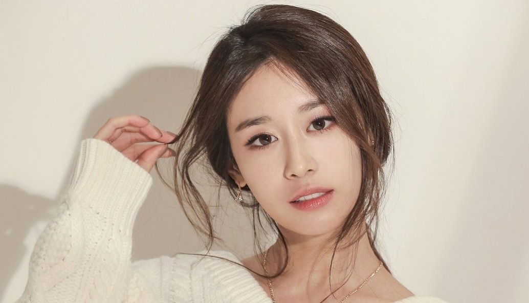 Sao Hàn ngày 19/2/2022: Jiyeon (T-ARA) ký hợp đồng với công ty mới, chuẩn bị lấn sân sang diễn xuất Sao Hàn ngày 19/2/2022: Jiyeon (T-ARA) ký hợp đồng với công ty mới, chuẩn bị lấn sân sang diễn xuất