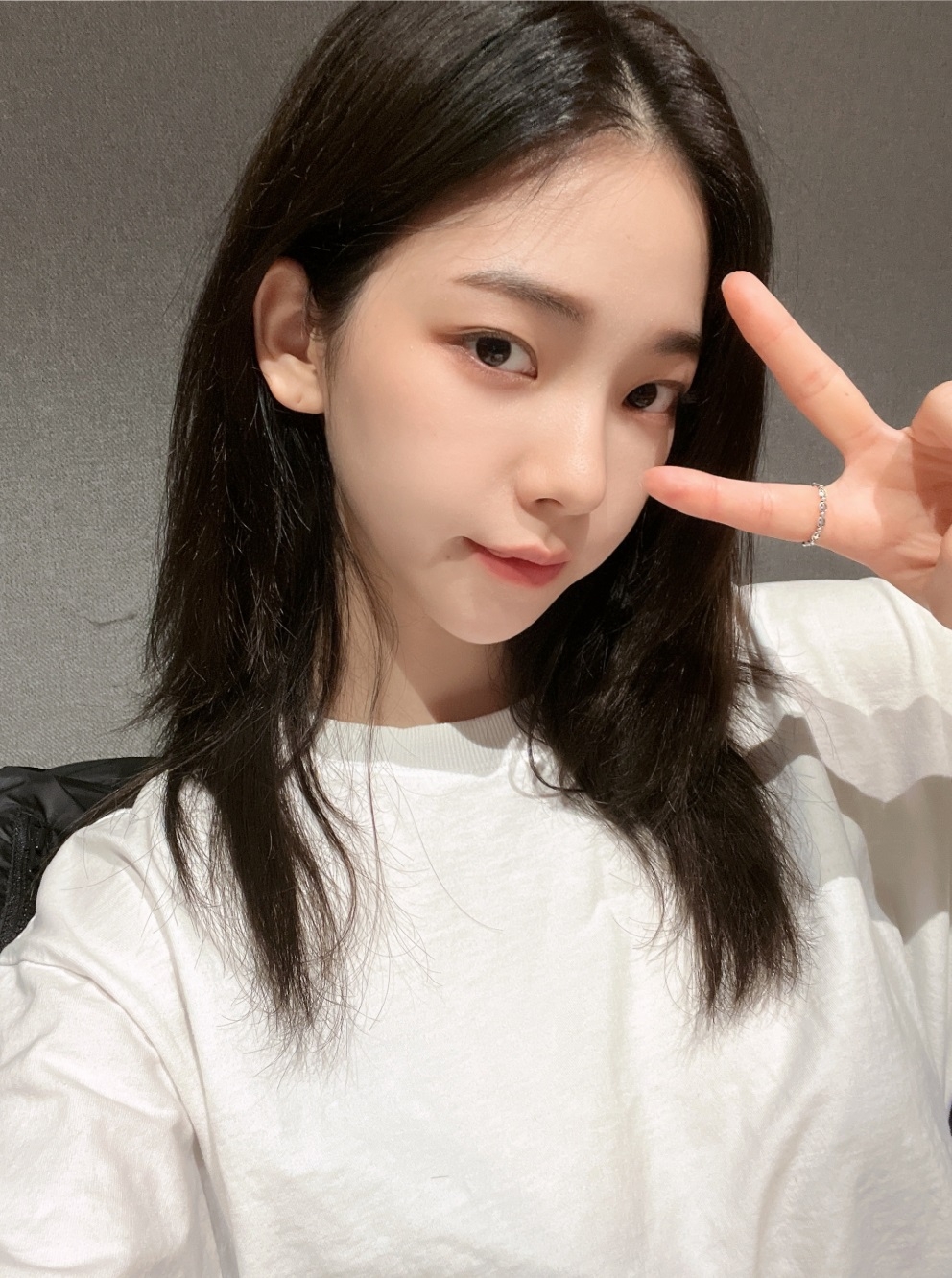 Sao Hàn ngày 23/2/2022: Karina (aespa) bùng nổ visual trong tạo hình tóc ngắn sành điệu Sao Hàn ngày 23/2/2022: Karina (aespa) bùng nổ visual trong tạo hình tóc ngắn sành điệu