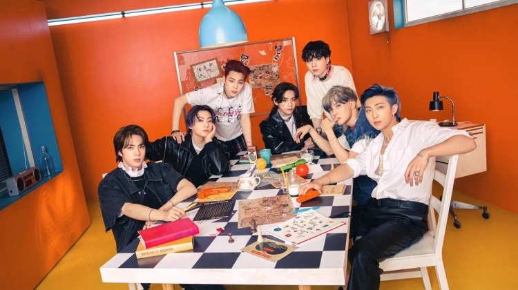 Tổng hợp sao Hàn tuần qua (21/2 - 27/2): Hwasa (MAMAMOO) tự tin khoe thần thái hút hồn Tổng hợp sao Hàn tuần qua (21/2 - 27/2): Hwasa (MAMAMOO) tự tin khoe thần thái hút hồn