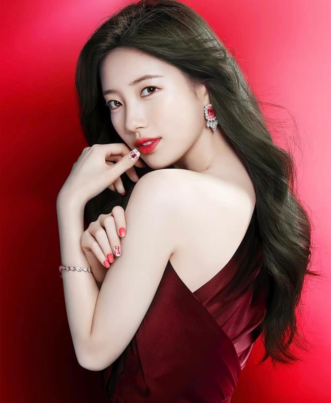 Sao Hàn ngày 11/3/2022: Rộ tin Suzy chuẩn bị comeback trong bộ phim mới của Netflix Sao Hàn ngày 11/3/2022: Rộ tin Suzy chuẩn bị comeback trong bộ phim mới của Netflix