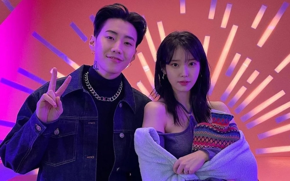 Tổng hợp sao Hàn tuần qua (7/3 - 13/3): Jay Park tung MV mới cực “cool” trong lần đầu hợp tác với IU Tổng hợp sao Hàn tuần qua (7/3 - 13/3): Jay Park tung MV mới cực “cool” trong lần đầu hợp tác với IU