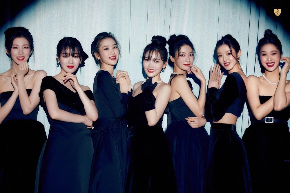 Tổng hợp sao Hàn tuần qua (28/3 - 3/4): Oh My Girl lọt nhiều bảng xếp hạng âm nhạc với “Real Love” Tổng hợp sao Hàn tuần qua (28/3 - 3/4): Oh My Girl lọt nhiều bảng xếp hạng âm nhạc với “Real Love”