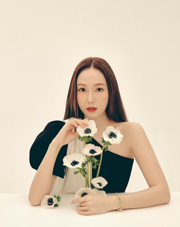 Tổng hợp sao Hàn tuần qua (4/4 - 10/4): Cựu thành viên SNSD Jessica tham gia show sống còn ở Trung Quốc Tổng hợp sao Hàn tuần qua (4/4 - 10/4): Cựu thành viên SNSD Jessica tham gia show sống còn ở Trung Quốc