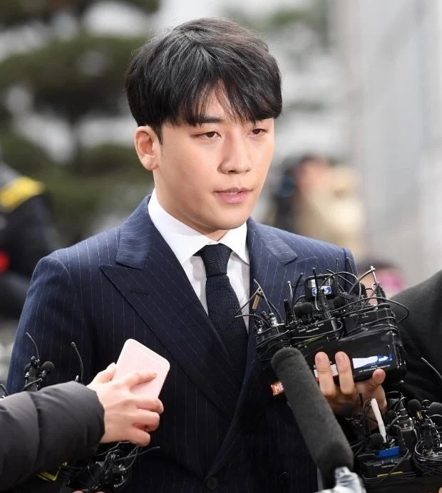 Tổng hợp sao Hàn tuần qua (23/5 - 29/5): Seungri nhận mức án 1 năm 6 tháng tù giam Tổng hợp sao Hàn tuần qua (23/5 - 29/5): Seungri nhận mức án 1 năm 6 tháng tù giam