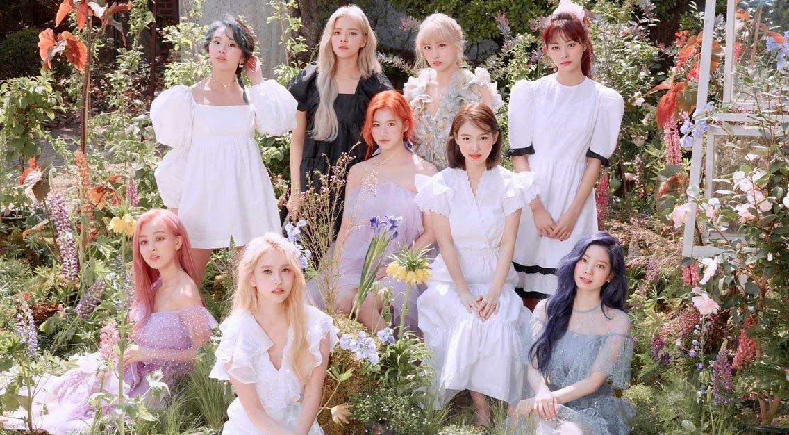 Sao Hàn hôm nay 13/7: Tất cả 9 thành viên TWICE đều gia hạn hợp đồng với JYP Entertainment Sao Hàn hôm nay 13/7: Tất cả 9 thành viên TWICE đều gia hạn hợp đồng với JYP Entertainment