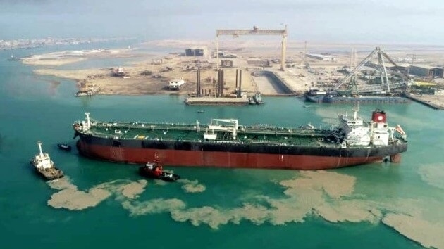 Iran tiếp tục giao tàu chở dầu thứ ba cho Venezuela Iran tiếp tục giao tàu chở dầu thứ ba cho Venezuela