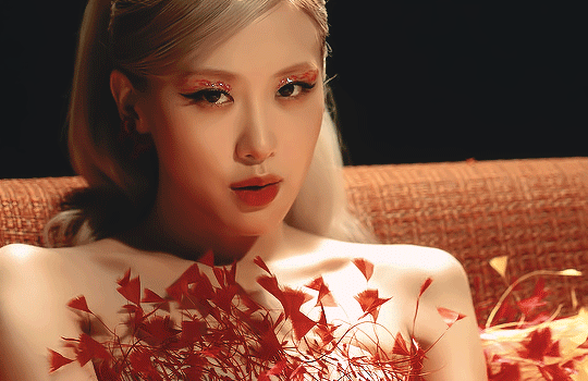 Top 17 MV solo đạt 100 triệu view nhanh nhất K-pop, bất ngờ với vị trí #1 Top 17 MV solo đạt 100 triệu view nhanh nhất K-pop, bất ngờ với vị trí #1