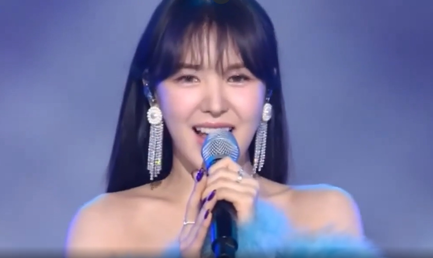 Tổng hợp sao Hàn tuần qua (27/12 - 2/1): Wendy (Red Velvet) trở lại sau sự cố kinh hoàng năm 2019