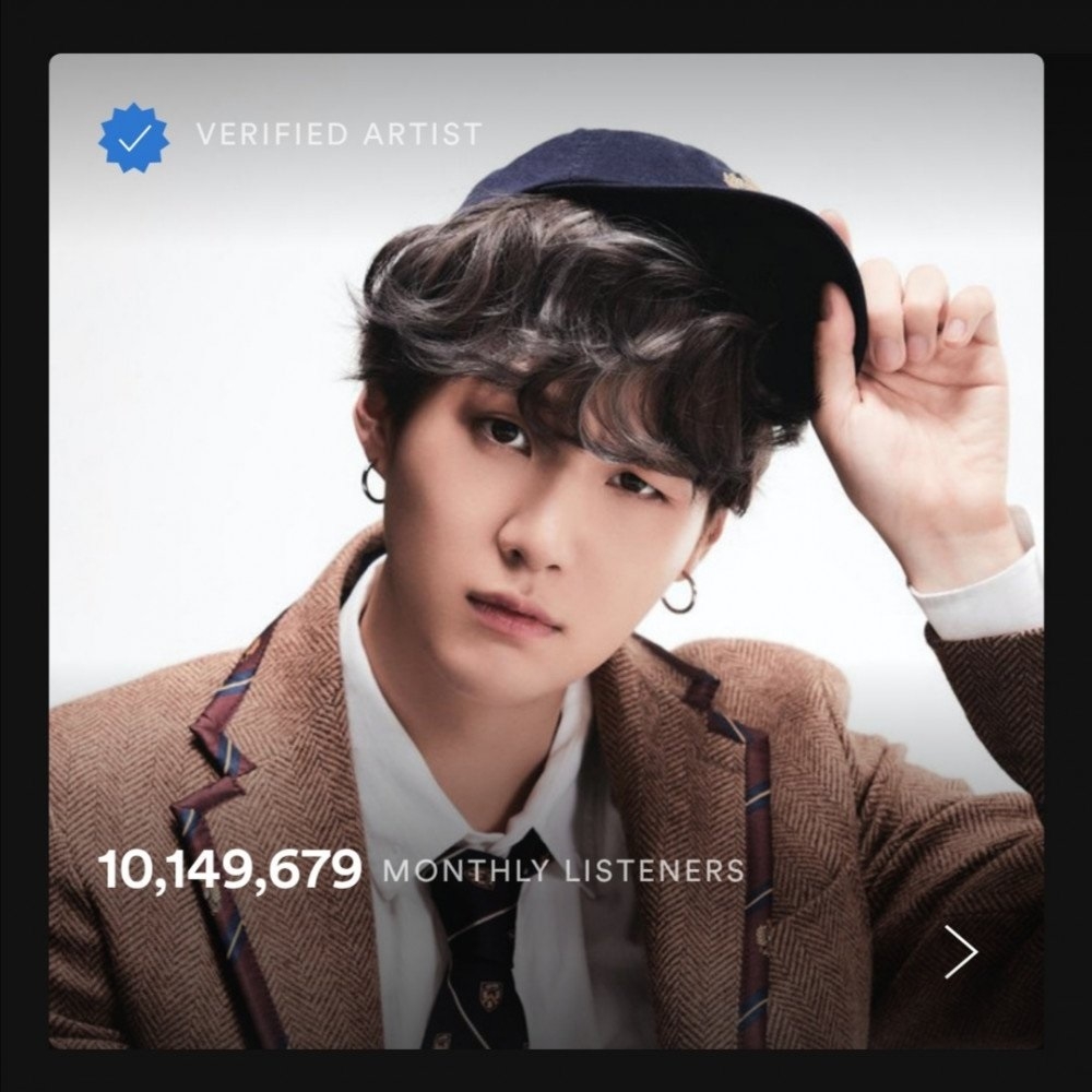 Sao Hàn ngày 31/12: Suga (BTS) trở thành nam nghệ sĩ solo Hàn Quốc đầu tiên tạo nên lịch sử trên Spotify Sao Hàn ngày 31/12: Suga (BTS) trở thành nam nghệ sĩ solo Hàn Quốc đầu tiên tạo nên lịch sử trên Spotify