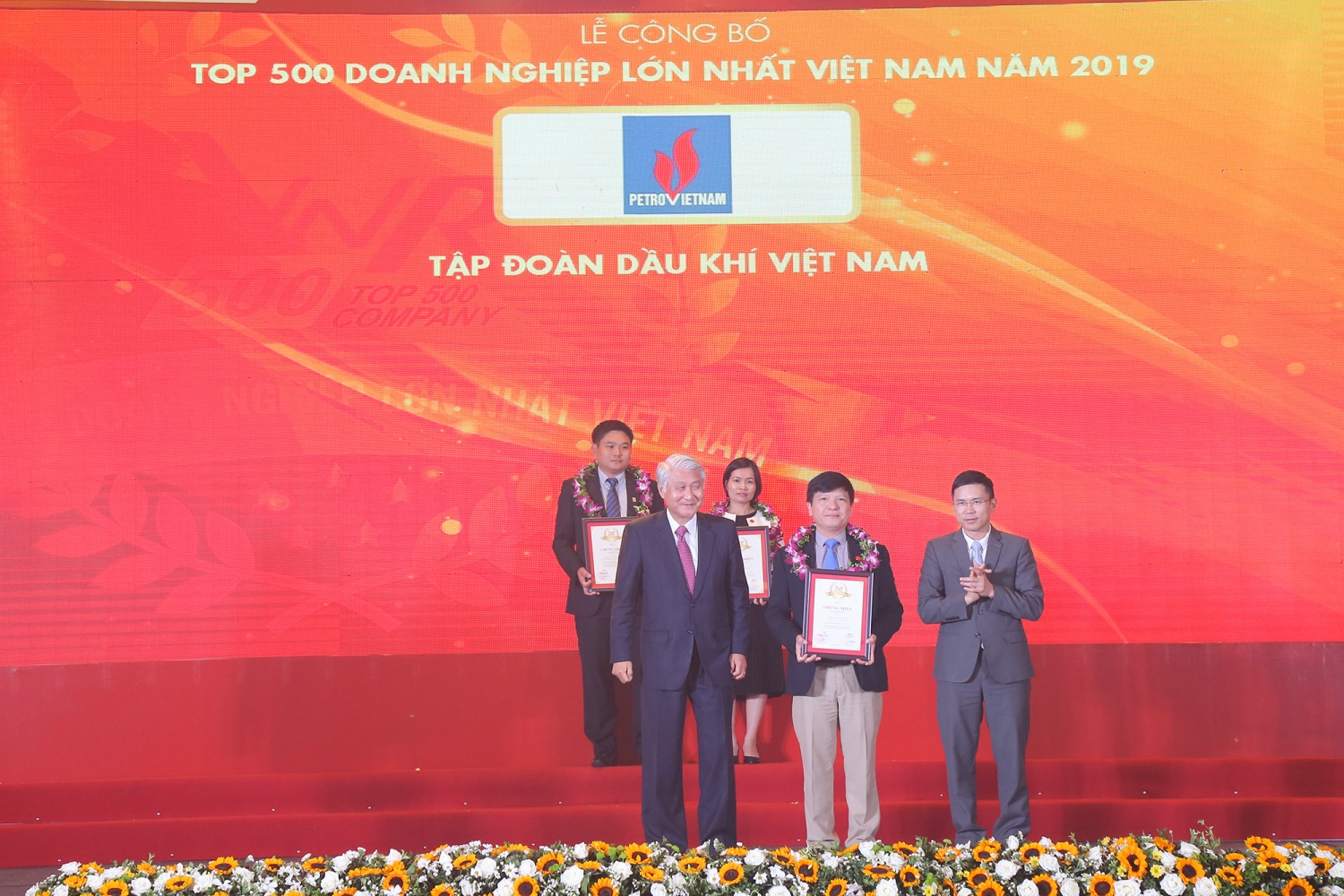 pvn trong top 3 doanh nghiep lon nhat viet nam 12 nam lien tiep