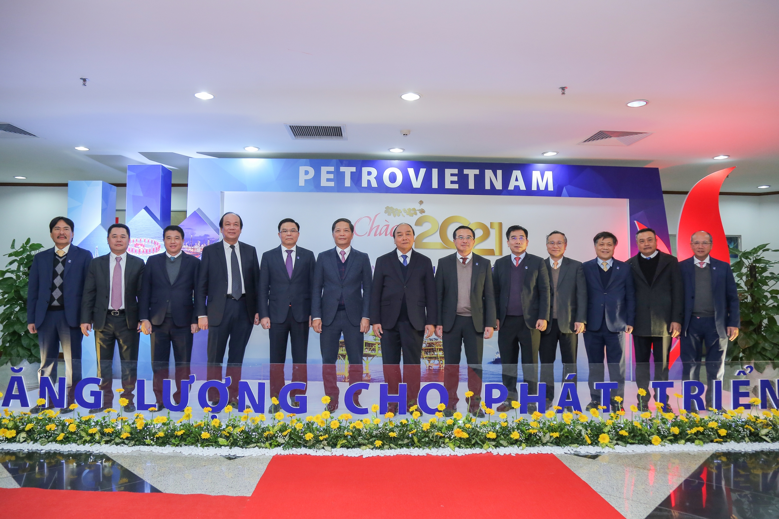 Thủ tướng Chính phủ Nguyễn Xuân Phúc dự và chỉ đạo Hội nghị tổng kết năm 2020, triển khai nhiệm vụ năm 2021 của Petrovietnam