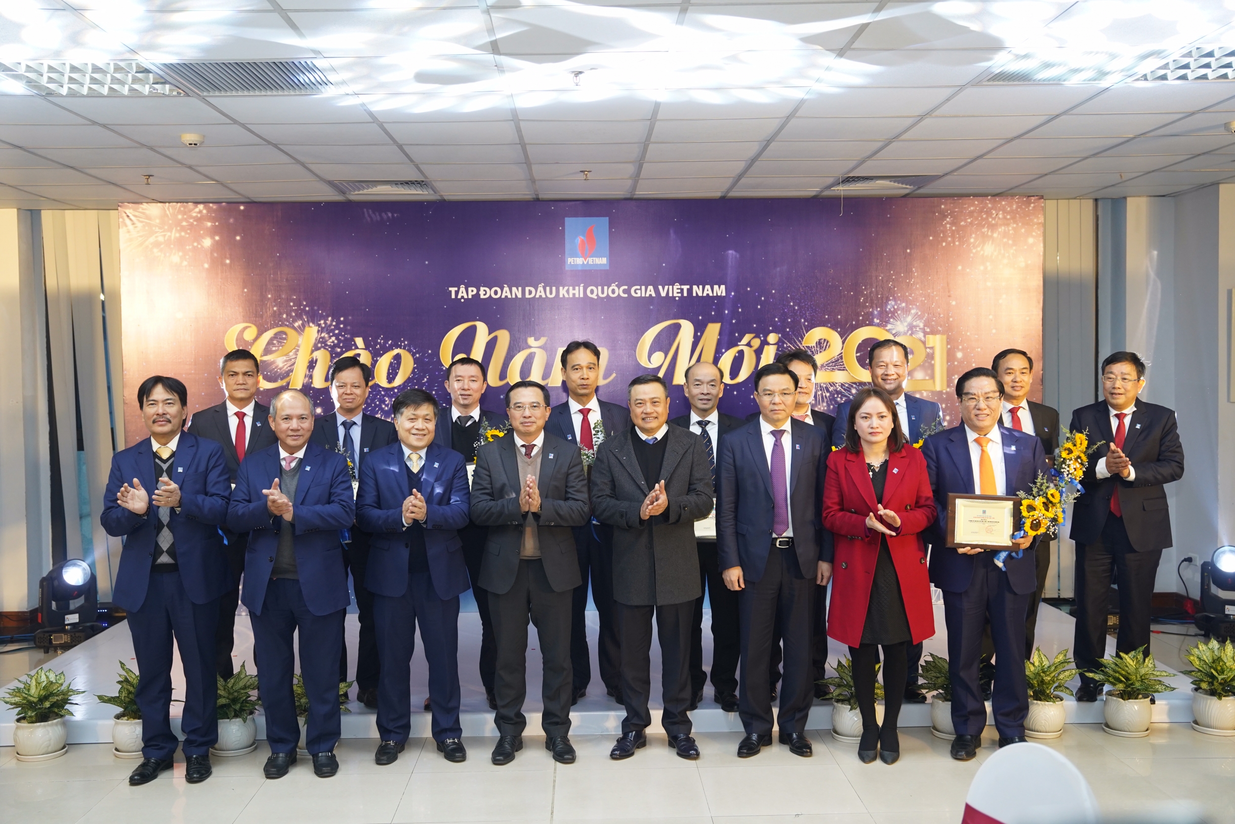 BSR là một trong 10 đơn vị có thành tích xuất sắc trong phong trao thi đua giai đoạn 2015 - 2020