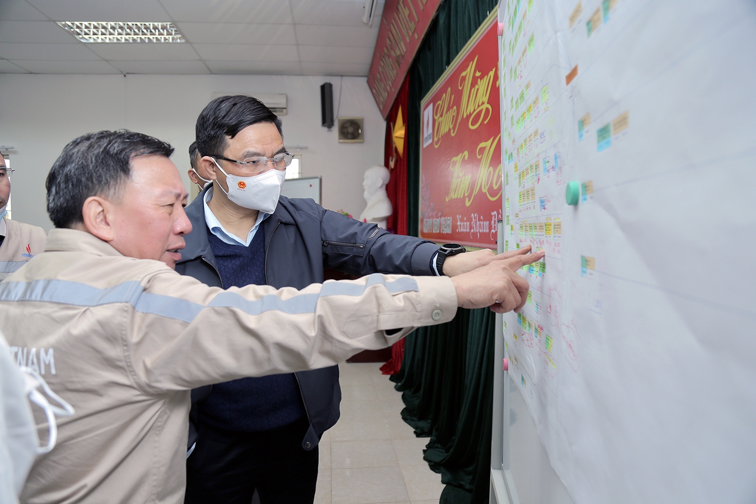 Bộ trưởng Bộ Công Thương Nguyễn Hồng Diên kiểm tra tiến độ Dự án NMNĐ Thái Bình 2