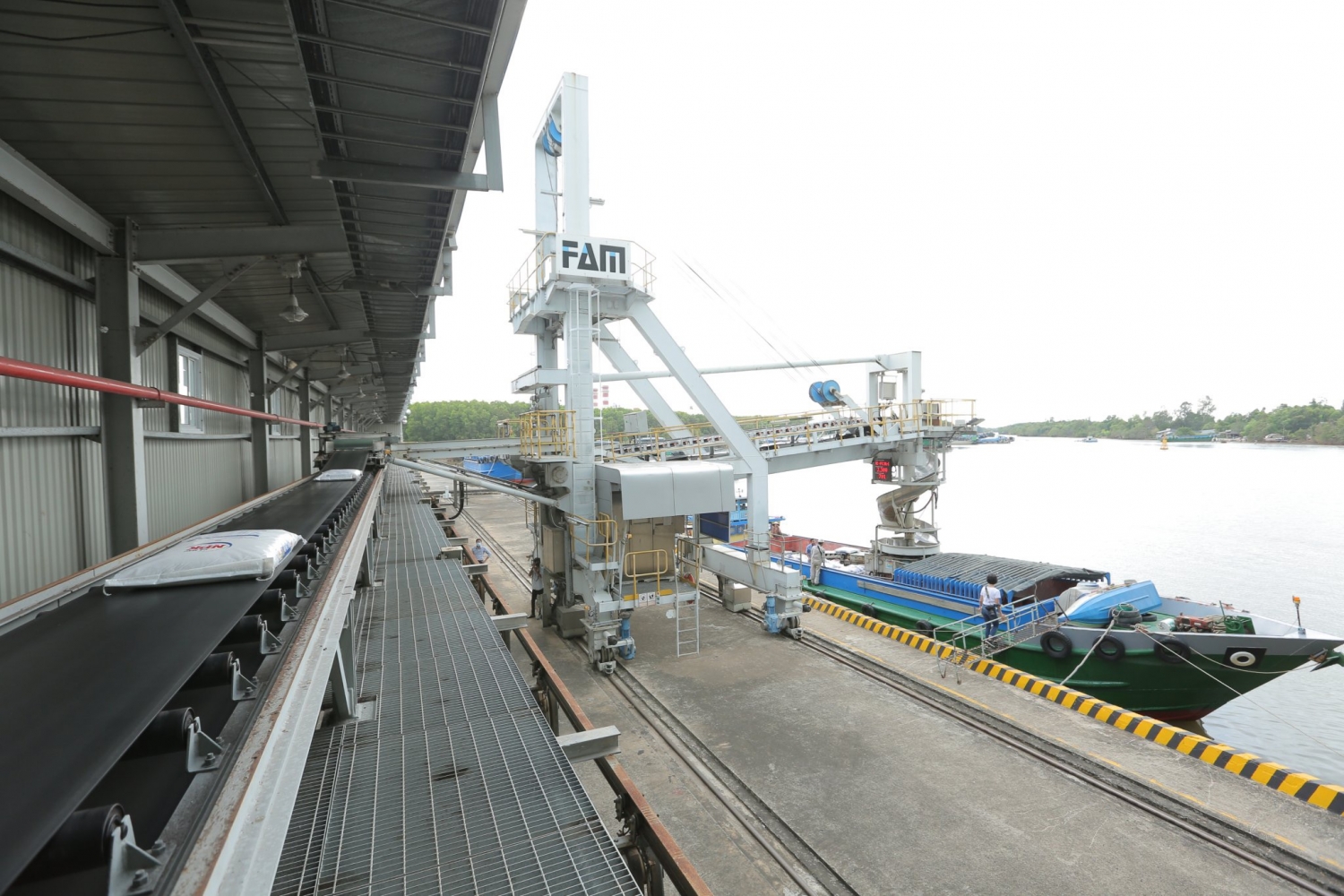 Các sự kiện nổi bật của Petrovietnam trong tuần từ 18/4 đến 25/4/2021