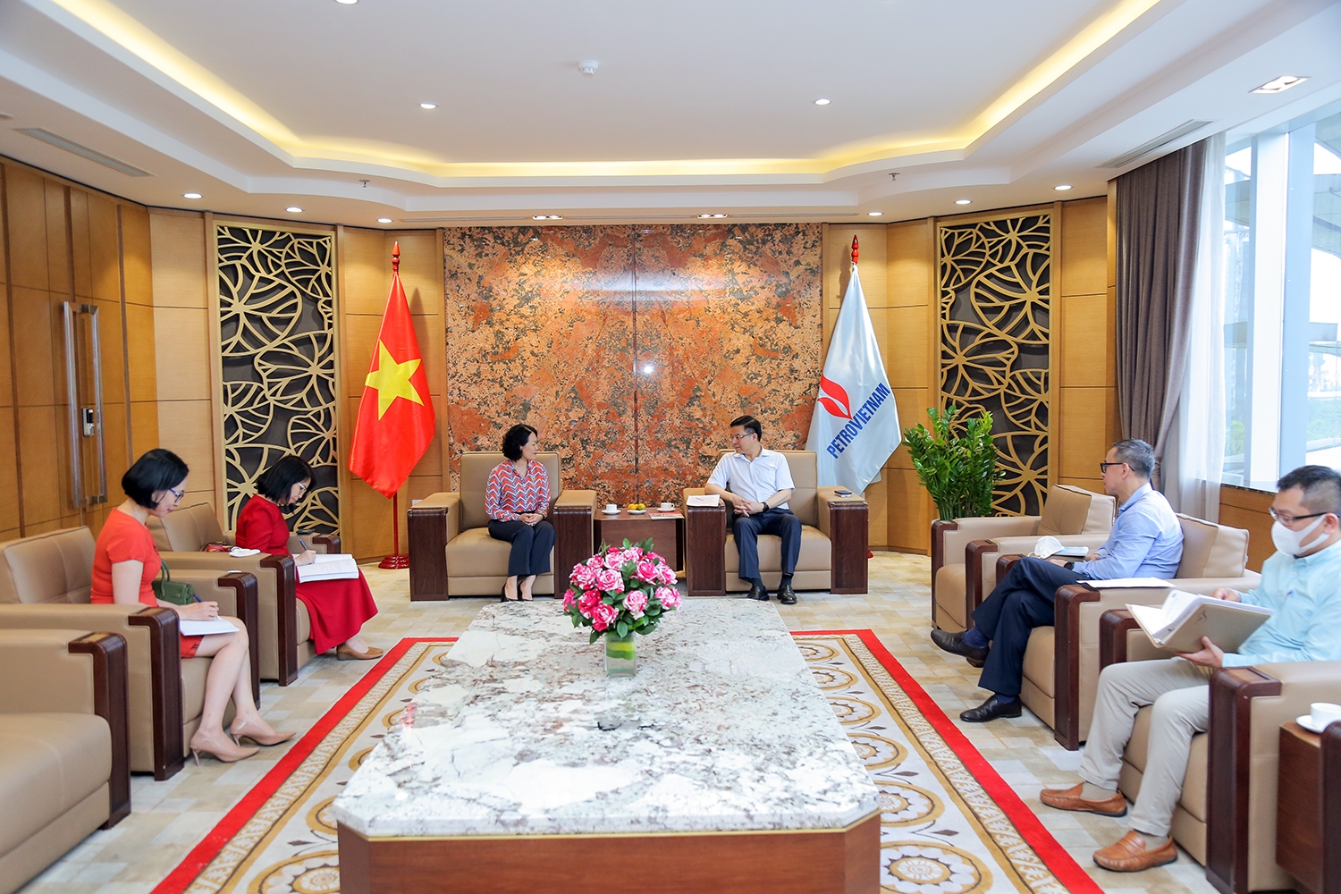 Petrovietnam hỗ trợ và đồng hành cùng Hội Chữ thập đỏ Việt Nam với tinh thần, trách nhiệm cao nhất