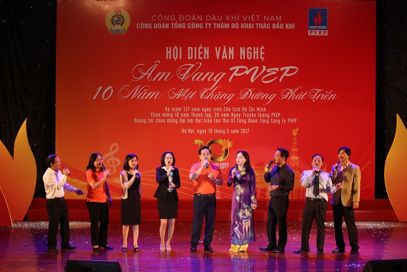 Sôi nổi hội diễn văn nghệ PVEP khu vực phía Bắc soi noi hoi dien van nghe pvep khu vuc phia bac