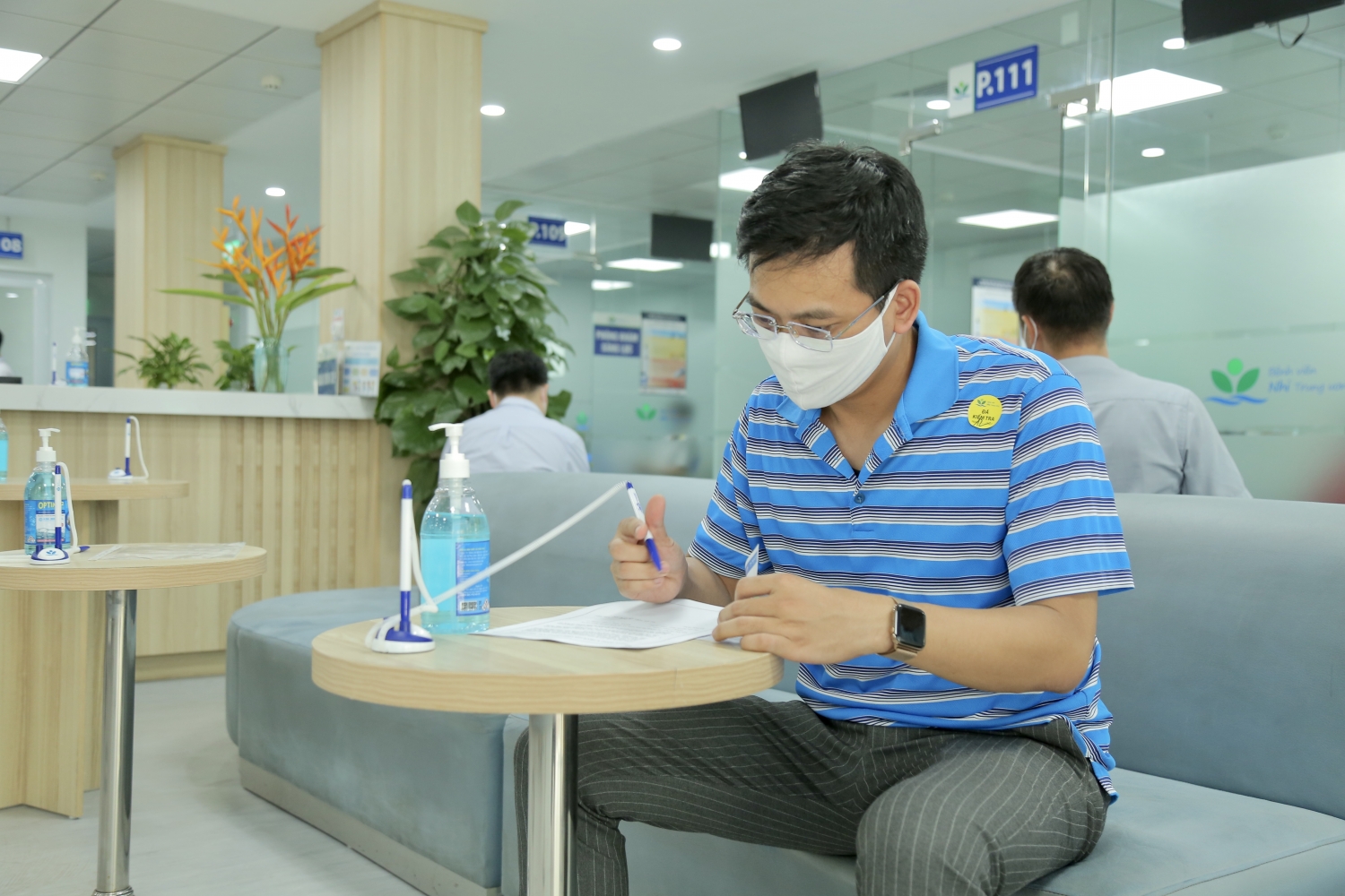 CBCNV Cơ quan Tập đoàn tham gia tiêm vắc xin phòng Covid-19