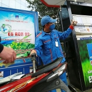 Giá xăng có thể tăng giá vào ngày mai (25/9)