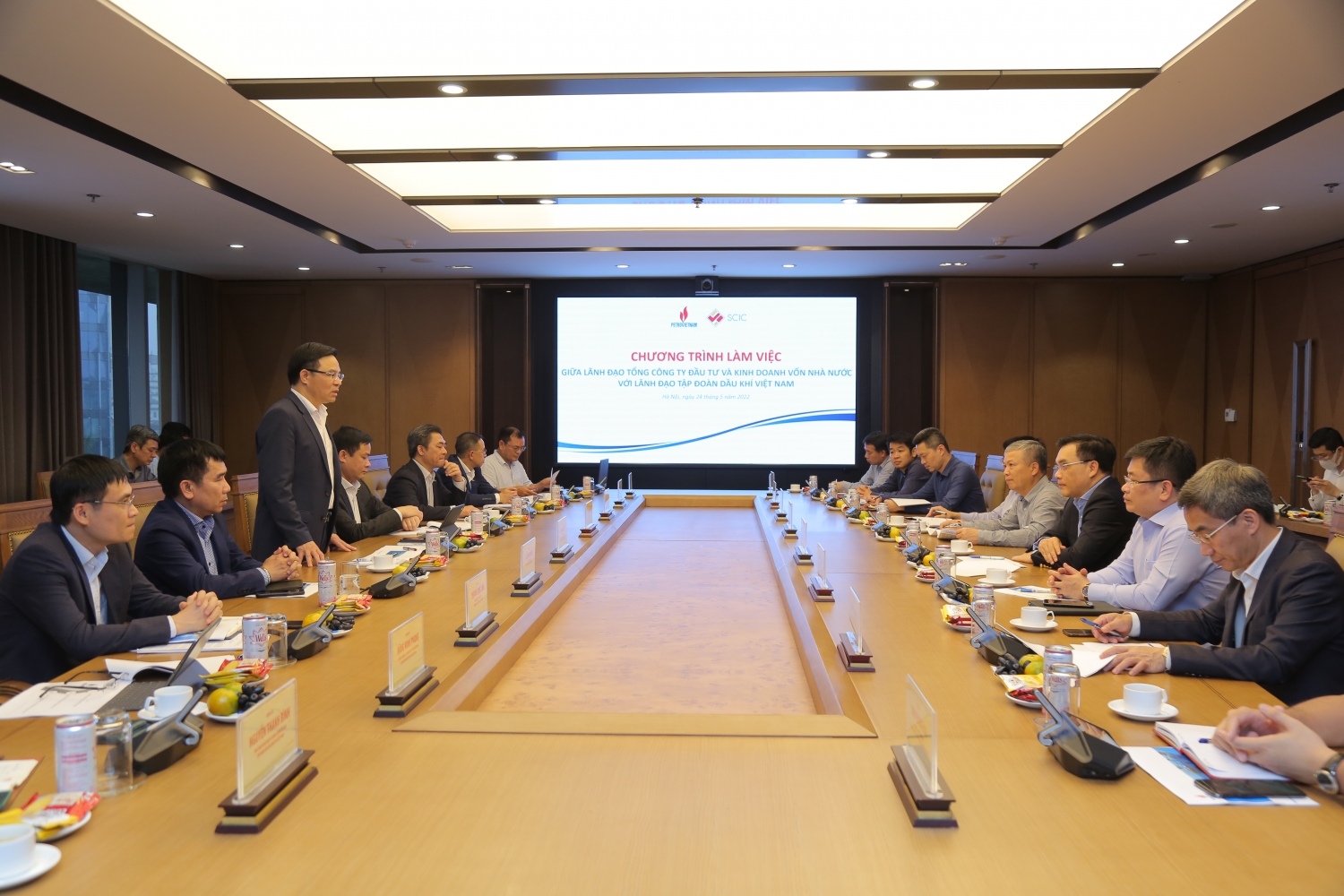 Petrovietnam và SCIC tăng cường hợp tác, đầu tư phát triển các dự án năng lượng
