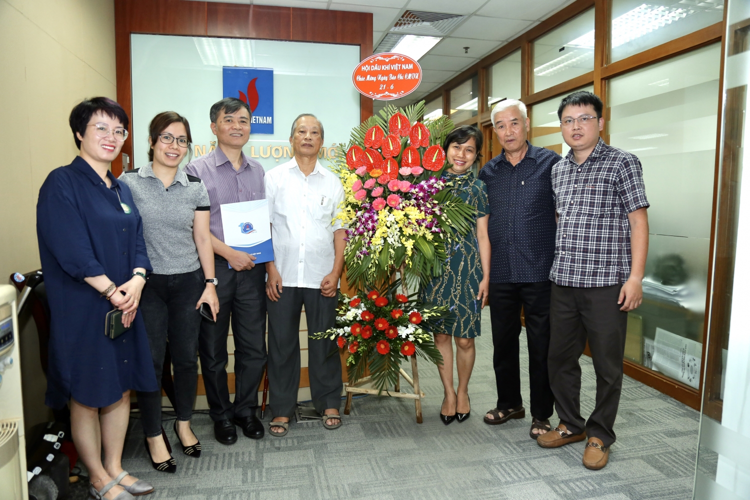 lanh dao hoi dau khi viet nam chuc mung tap chi nang luong moi petrotimes