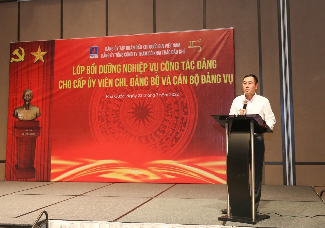 Đảng ủy PVEP nâng cao chất lượng đội ngũ chi ủy viên và cán bộ làm công tác đảng vụ