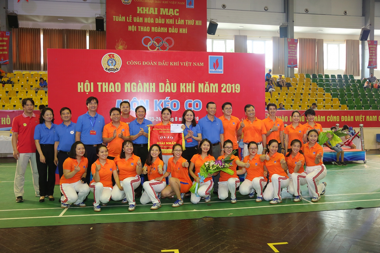 khai mac tuan le van hoa dau khi lan thu xii