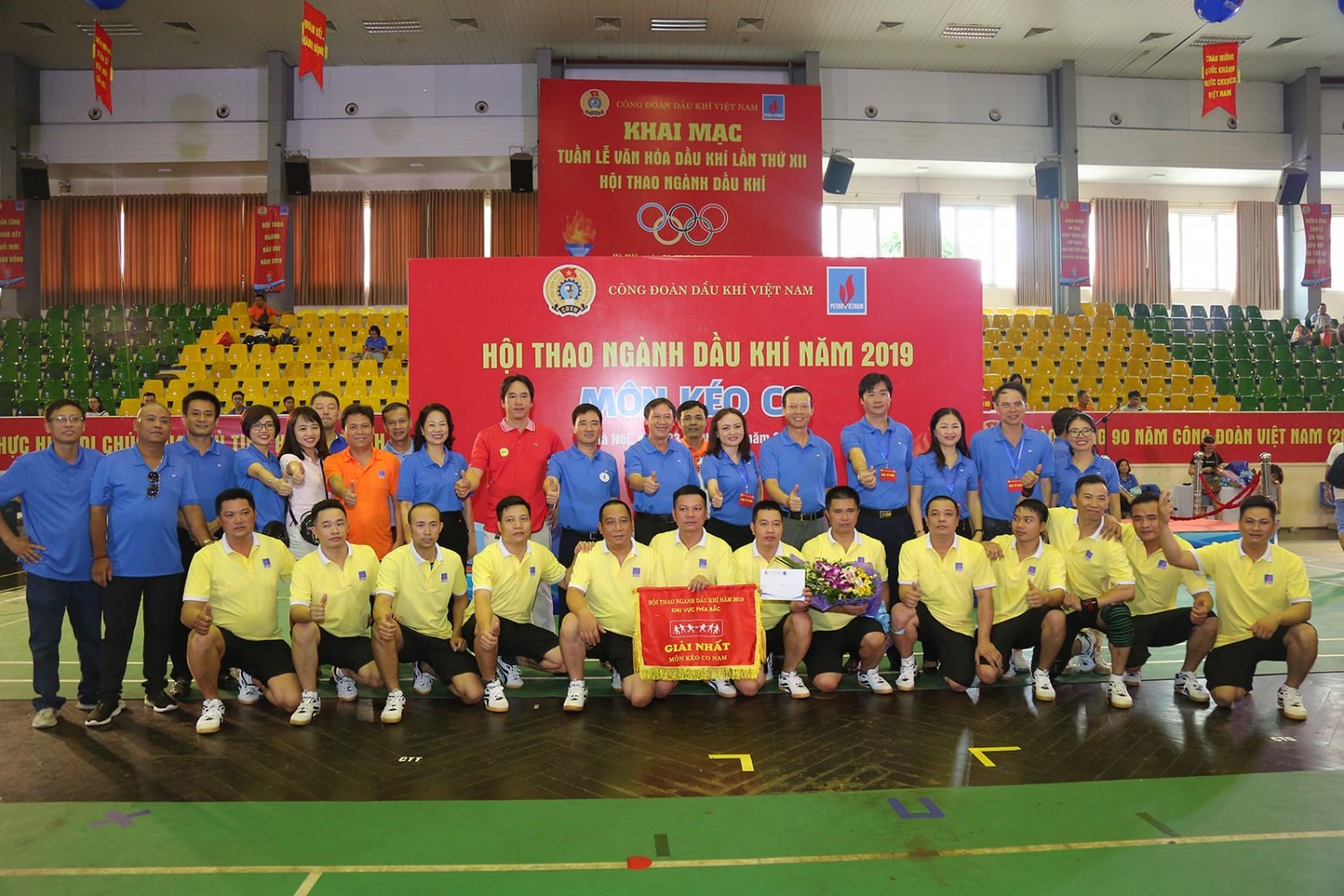 khai mac tuan le van hoa dau khi lan thu xii