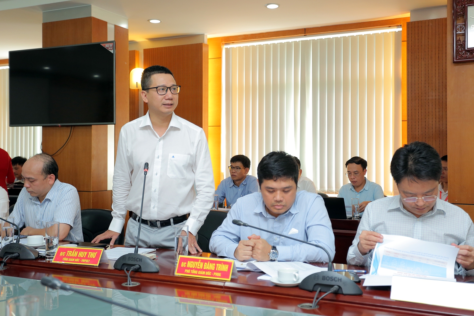tong giam doc pvn le manh hung kiem tra tinh hinh hoat dong san xuat cac don vi tai hai phong