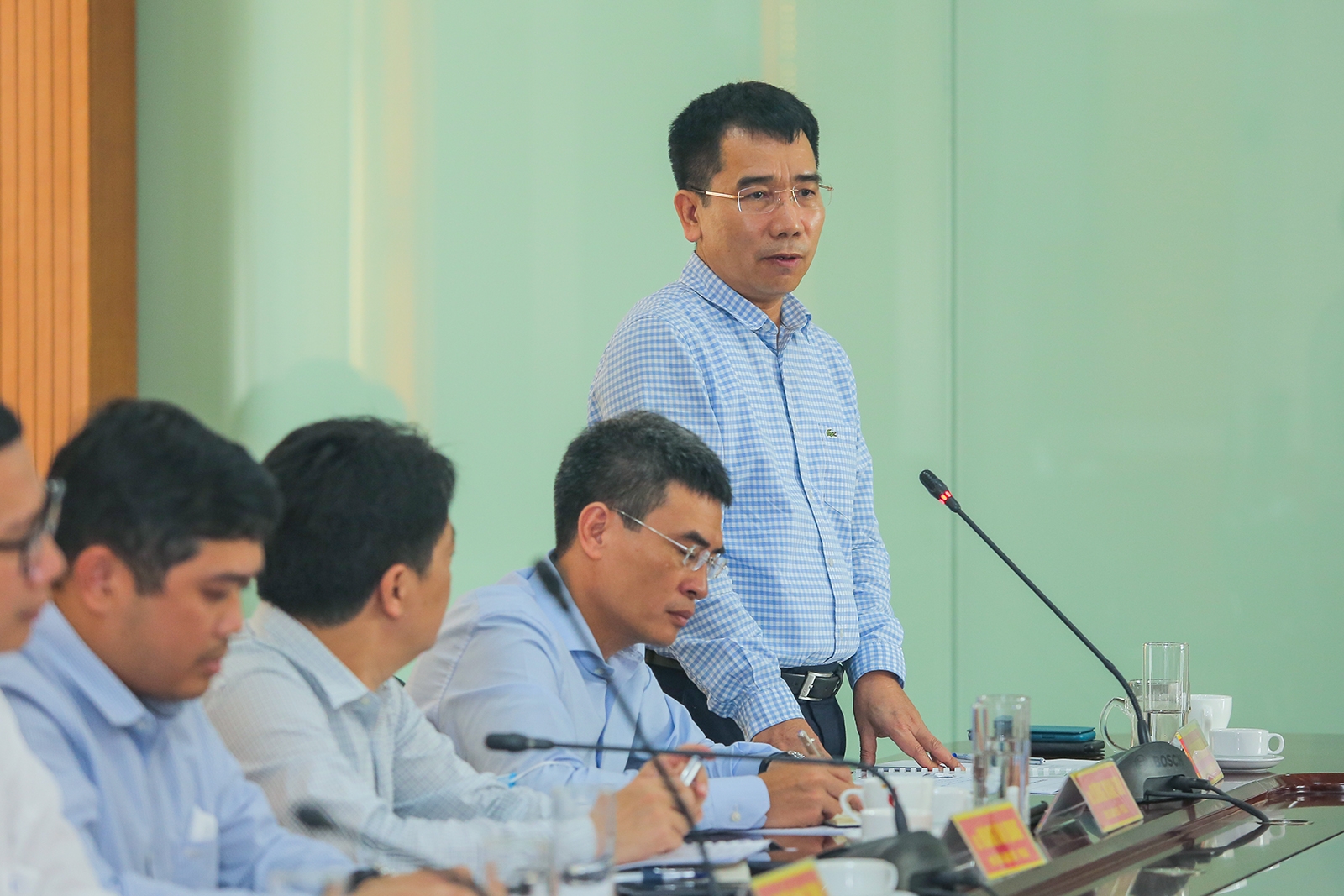 tong giam doc pvn le manh hung kiem tra tinh hinh hoat dong san xuat cac don vi tai hai phong