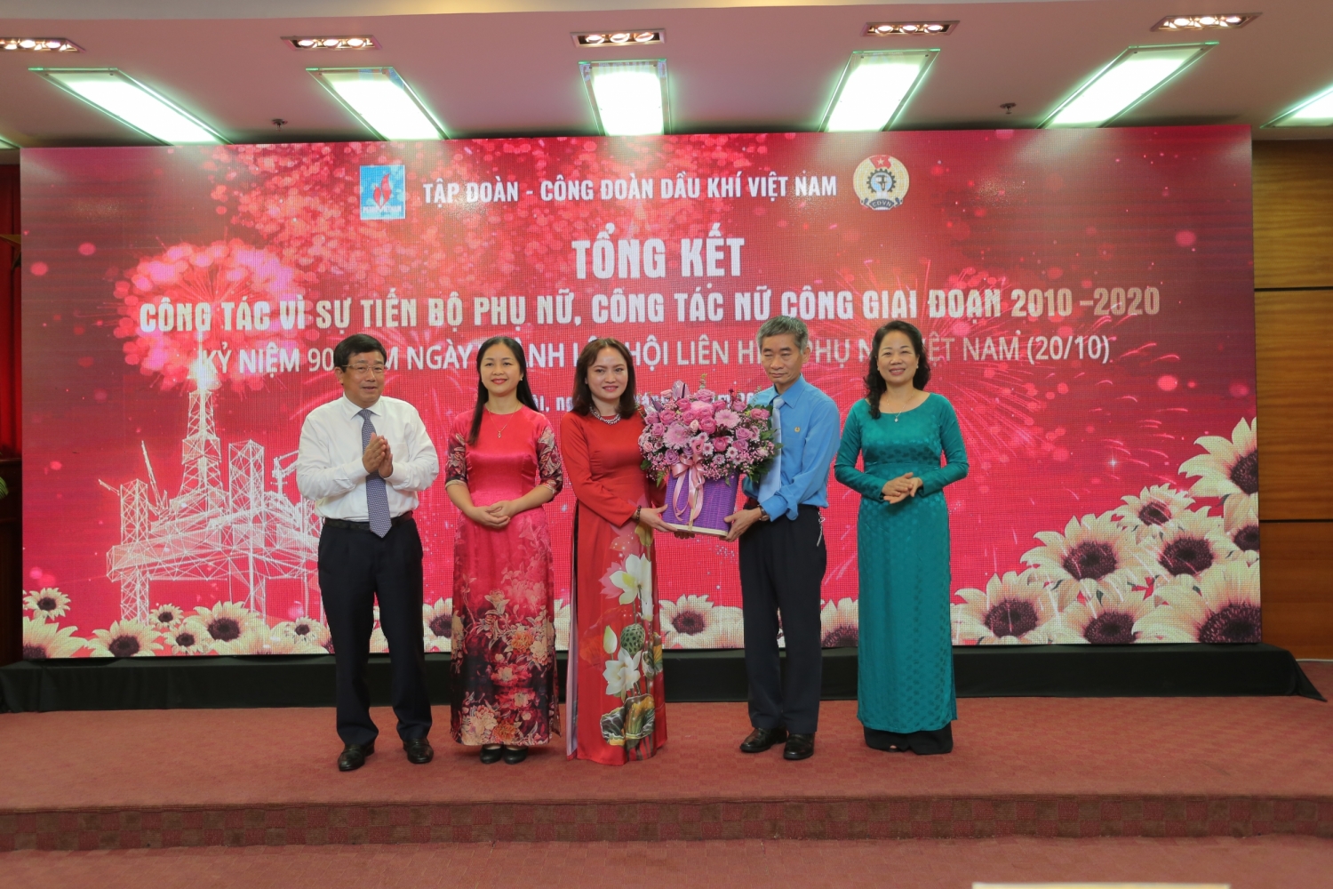 Bình đẳng giới và Công tác Nữ công của tổ chức công đoàn trong tình hình mới