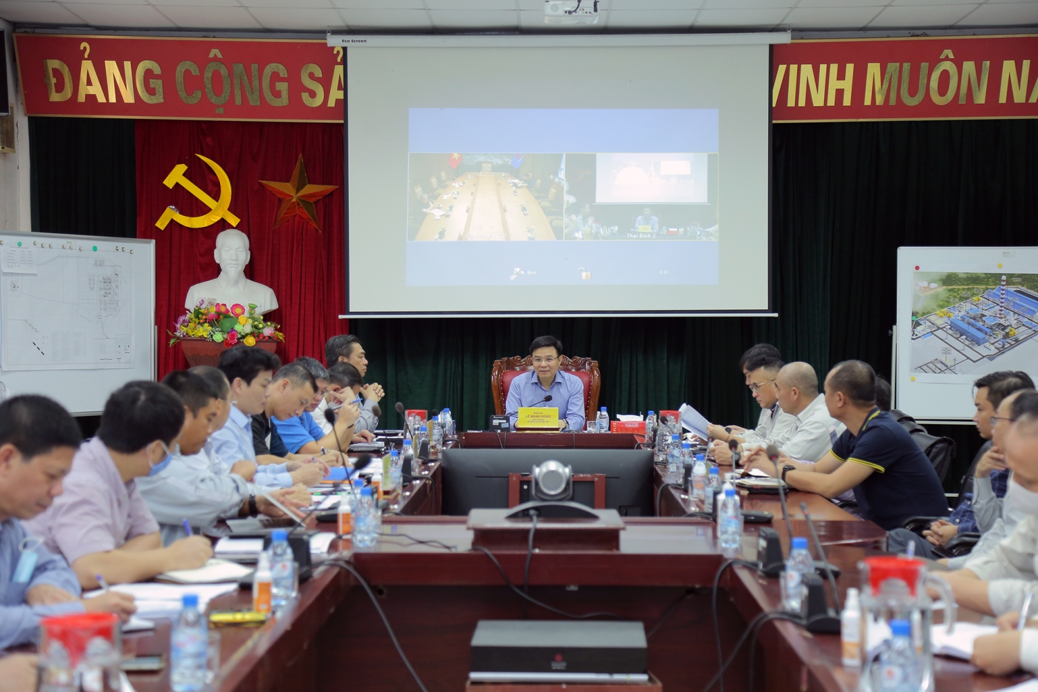 Tổng Giám đốc Petrovietnam Lê Mạnh Hùng kiểm tra tiến độ Dự án NMNĐ Thái Bình 2