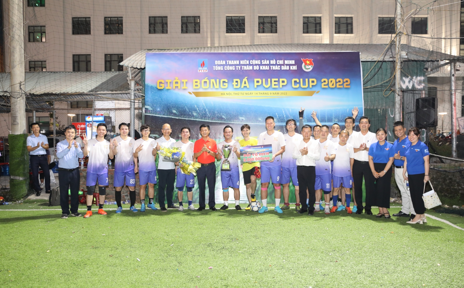 Đội bóng đá Văn phòng Tổng Công ty giành chức vô địch PVEP Cup 2022