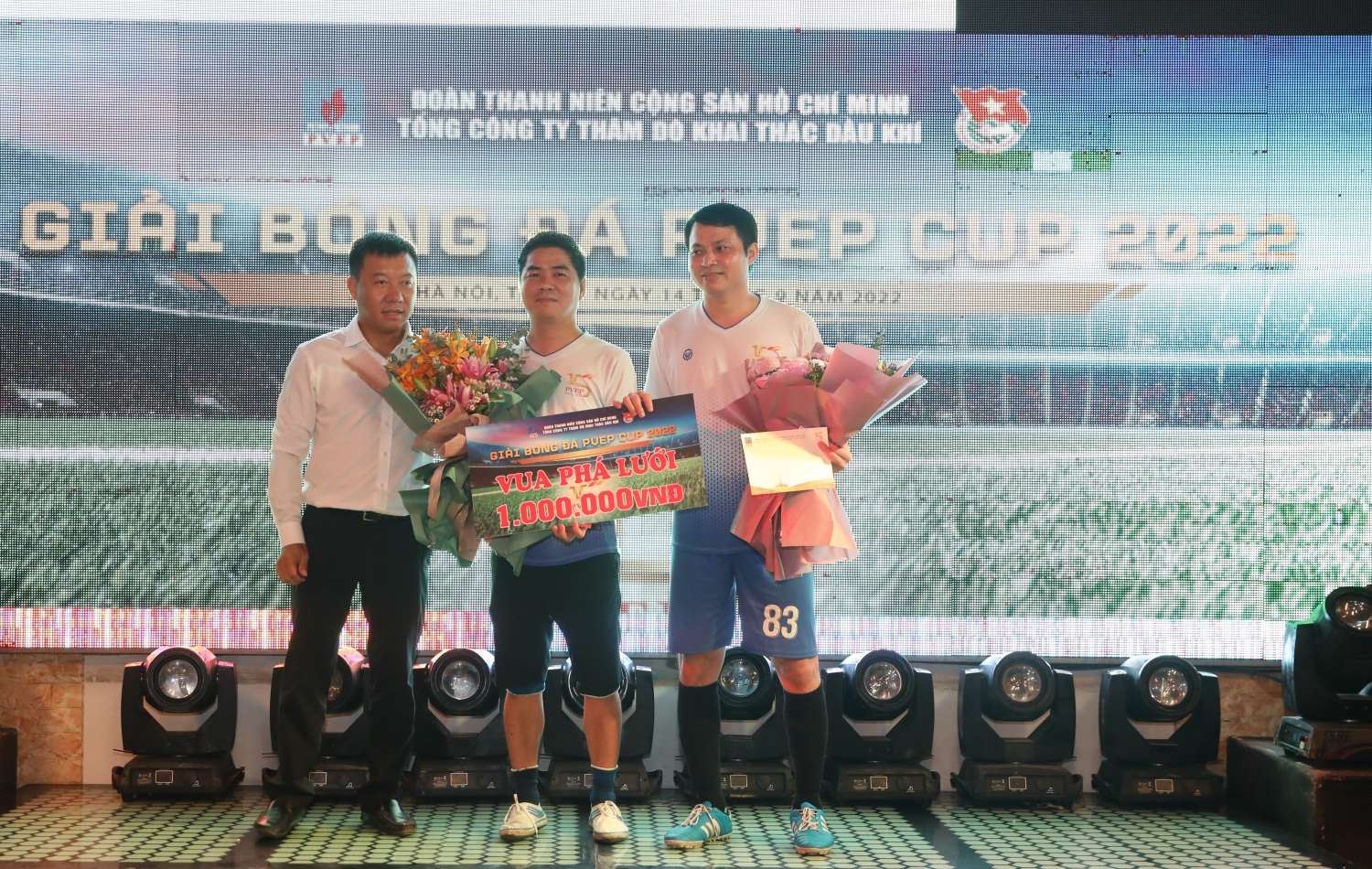Đội bóng đá Văn phòng Tổng Công ty giành chức vô địch PVEP Cup 2022