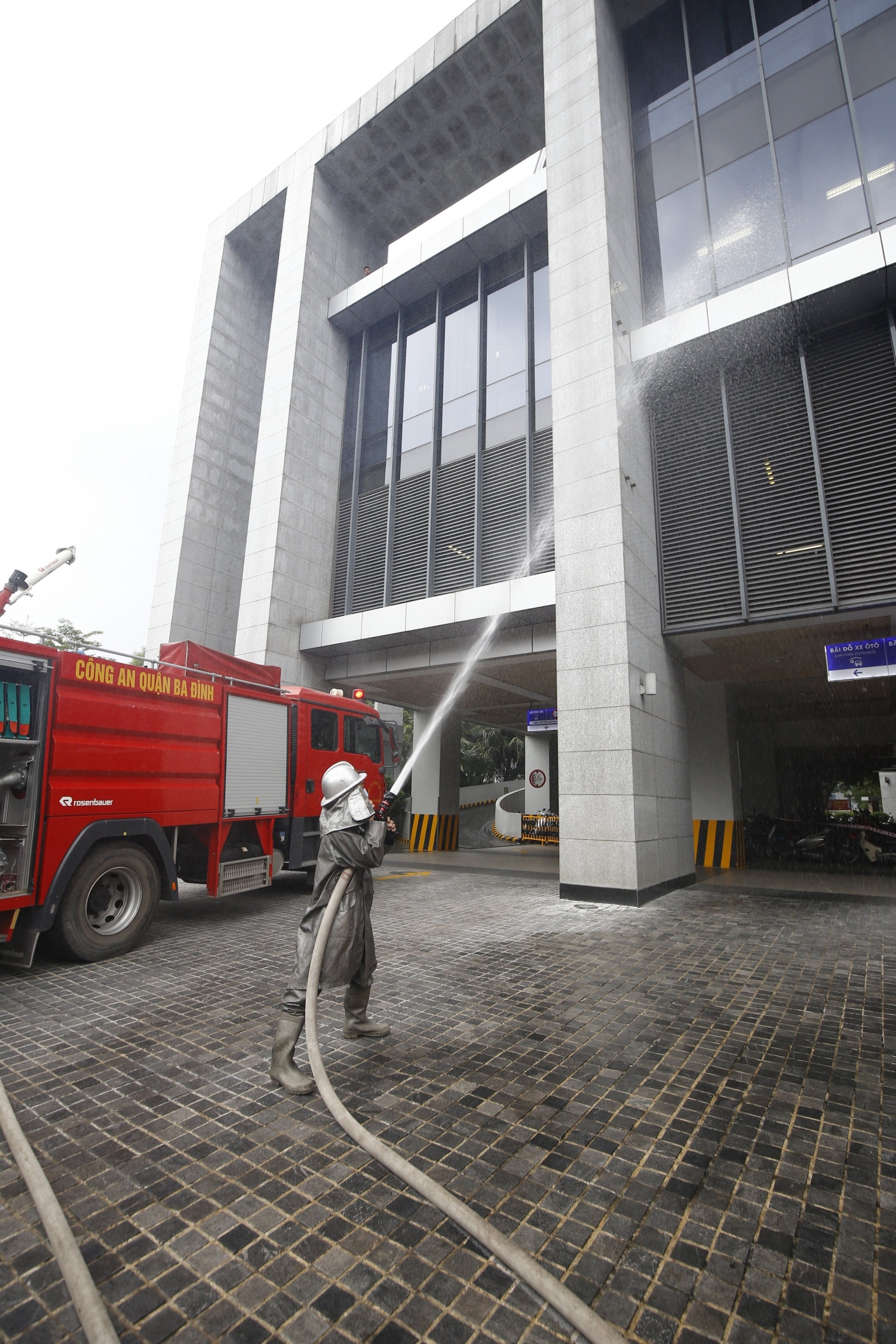 Diễn tập PCCC tại trụ sở Petrovietnam
