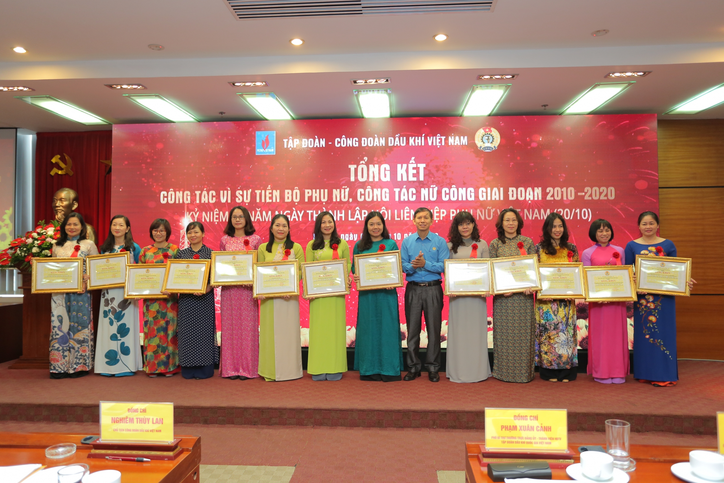 Tổng kết công tác Vì sự tiến bộ phụ nữ PVN, công tác Nữ công giai đoạn 2010   2020