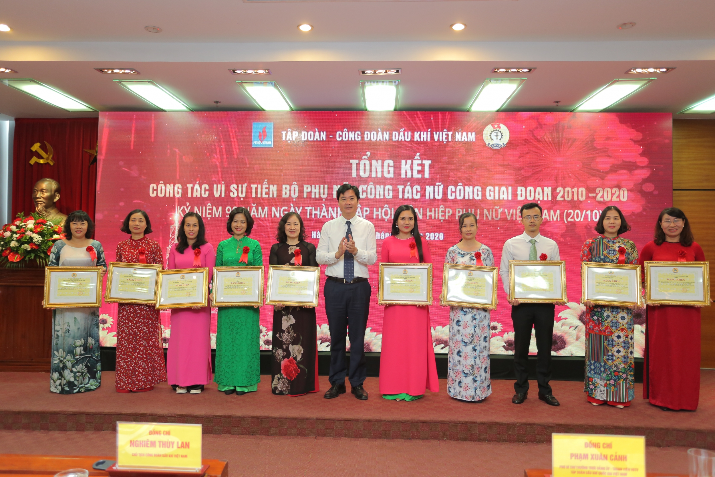 Tổng kết công tác Vì sự tiến bộ phụ nữ PVN, công tác Nữ công giai đoạn 2010   2020
