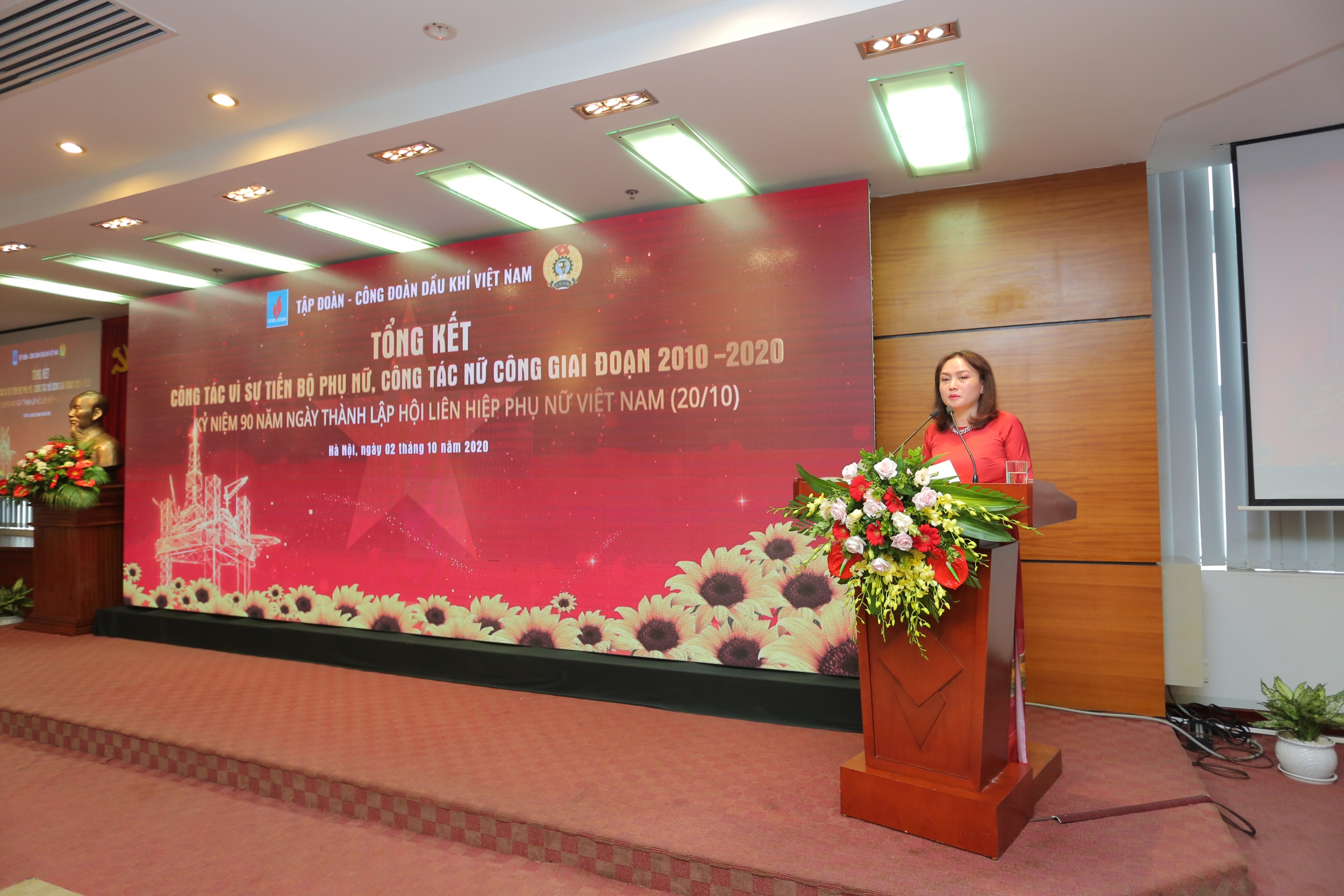 Tổng kết công tác Vì sự tiến bộ phụ nữ PVN, công tác Nữ công giai đoạn 2010   2020
