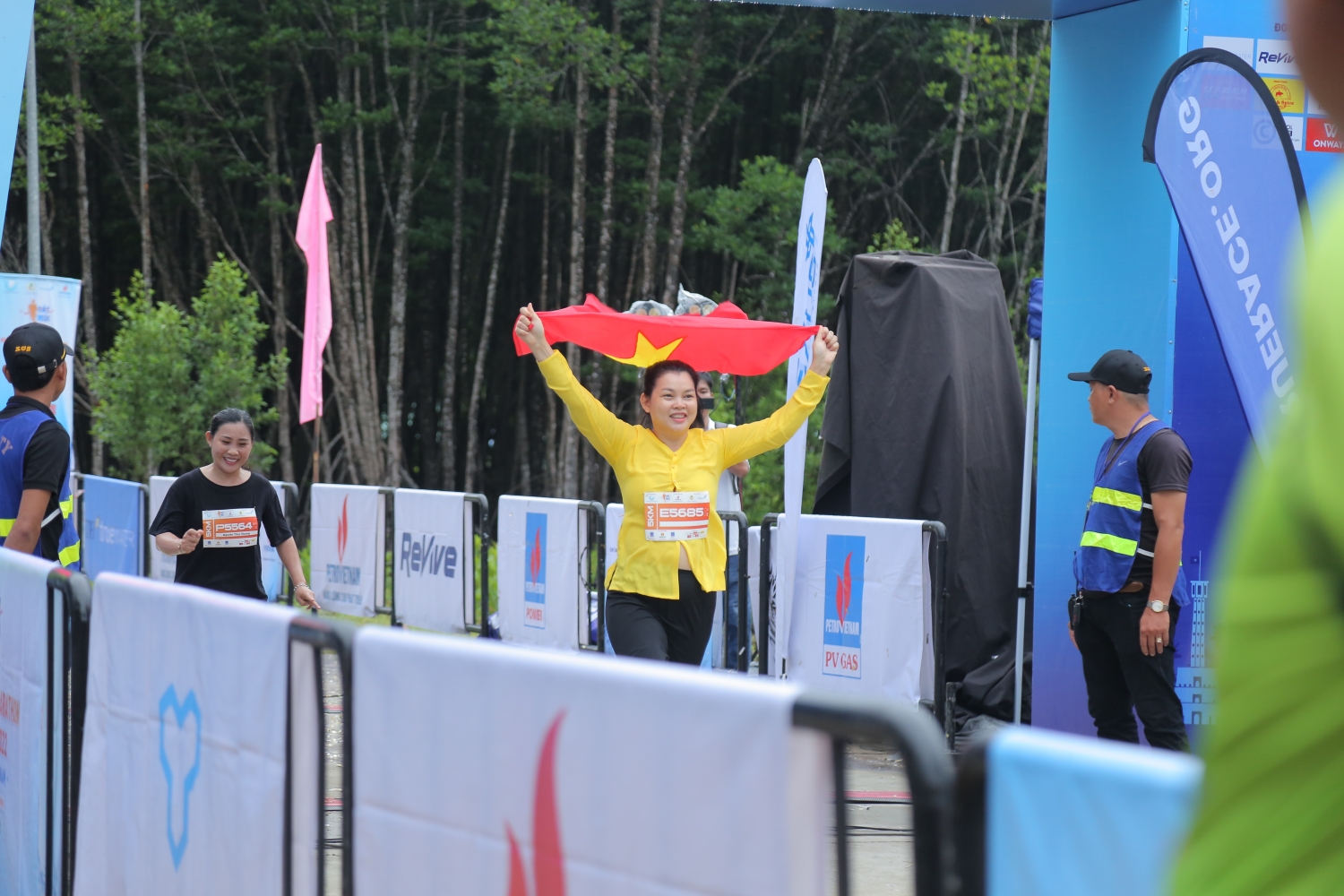 Những hình ảnh tại Giải Đất Mũi Marathon - Cà Mau 2022 Cúp Petrovietnam