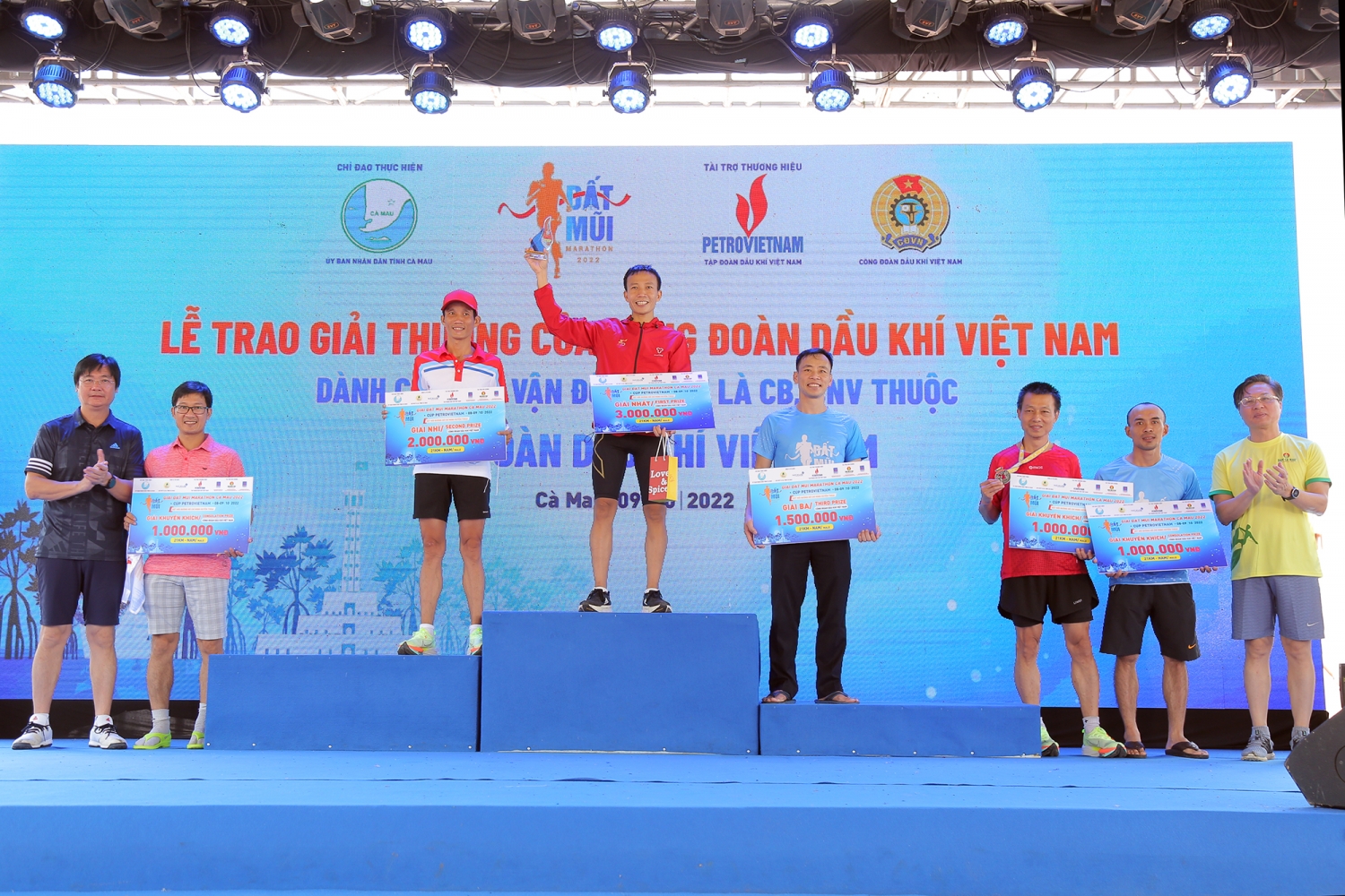 Giải Marathon Đất Mũi Cà Mau 2022   Cúp Petrovietnam thành công tốt đẹp!