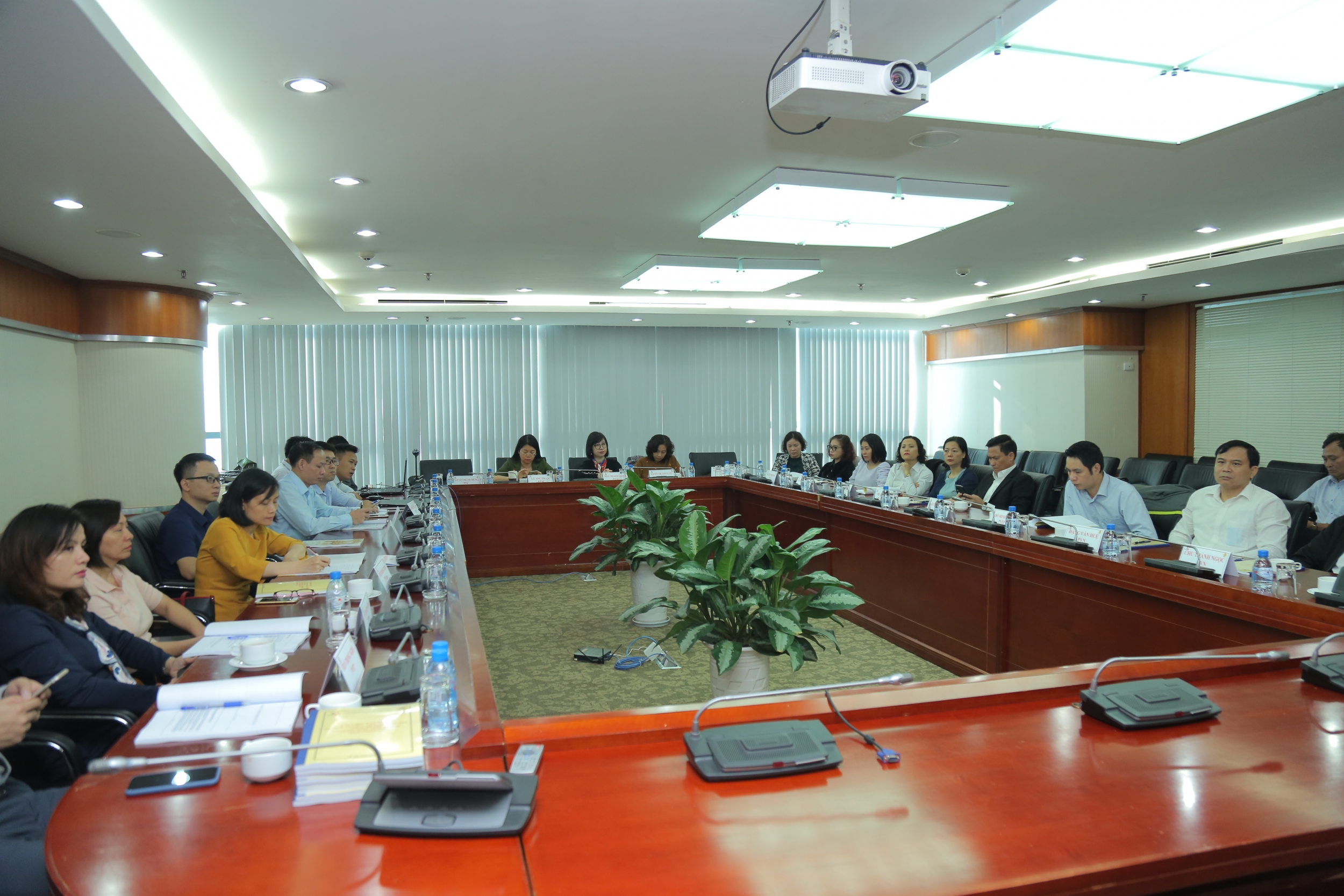 Công đoàn IndustriALL hỗ trợ bồi dưỡng, đào tạo cán bộ công đoàn cơ sở ngành Dầu khí