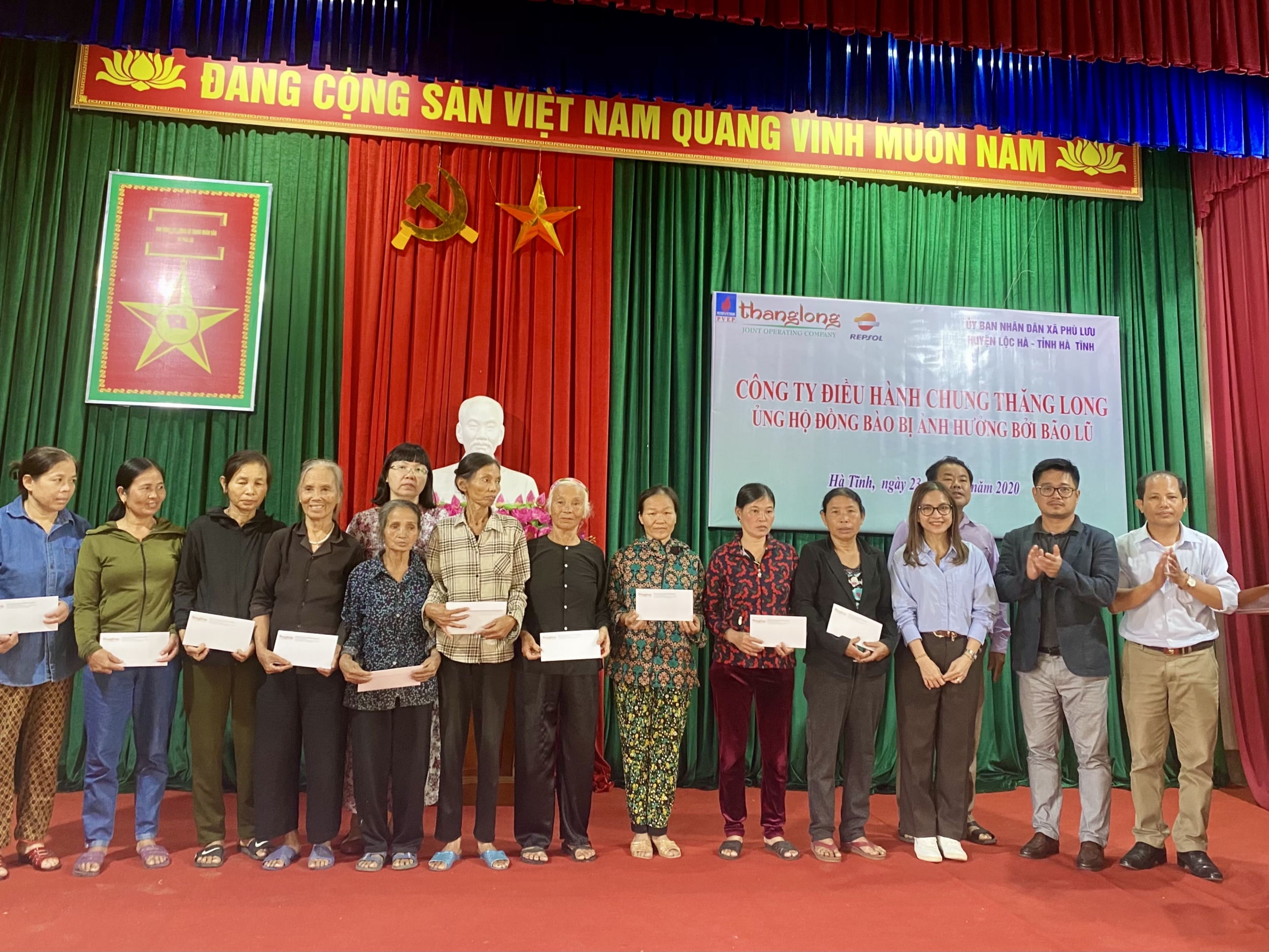 Thăng Long JOC hỗ trợ đồng bào gặp thiên tai tại Hà Tĩnh