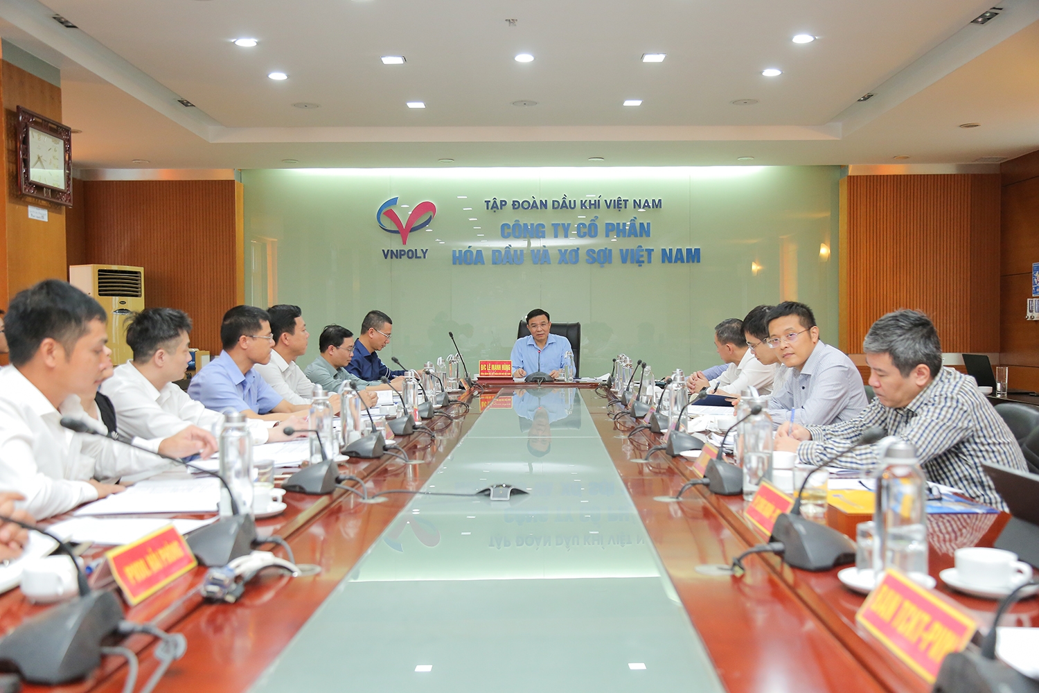 Tổng giám đốc Petrovietnam Lê Mạnh Hùng kiểm tra Nhà máy Xơ sợi
