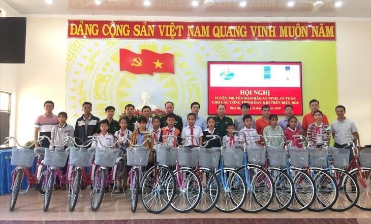 PVEP tuyên truyền đảm bảo an ninh, an toàn các công trình dầu khí và bảo vệ chủ quyền biển đảo