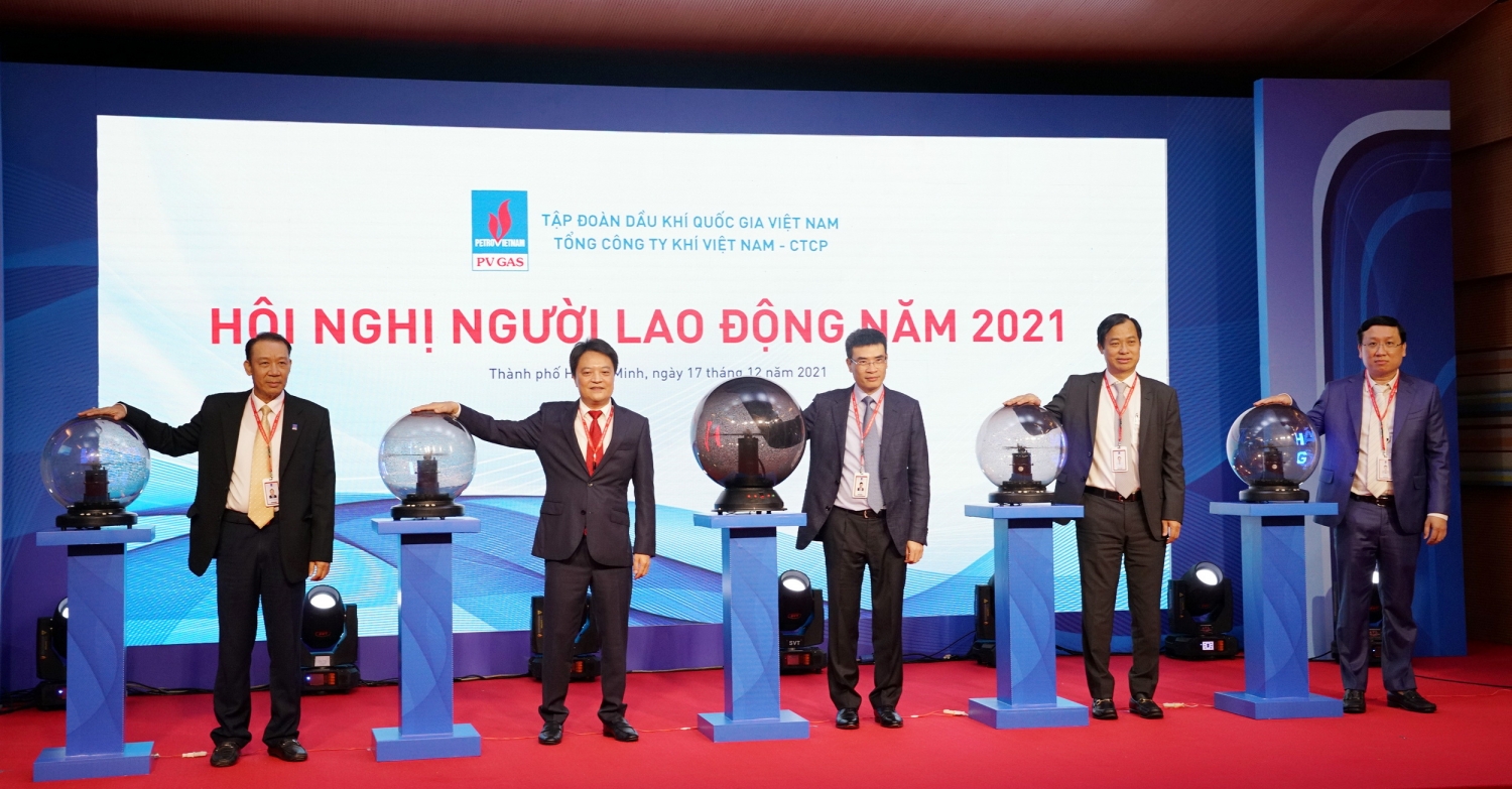 Lan tỏa những giá trị tốt đẹp, nghĩa tình trong toàn thể cán bộ, công nhân viên người lao động Lan tỏa những giá trị tốt đẹp, nghĩa tình trong toàn thể cán bộ, công nhân viên người lao động
