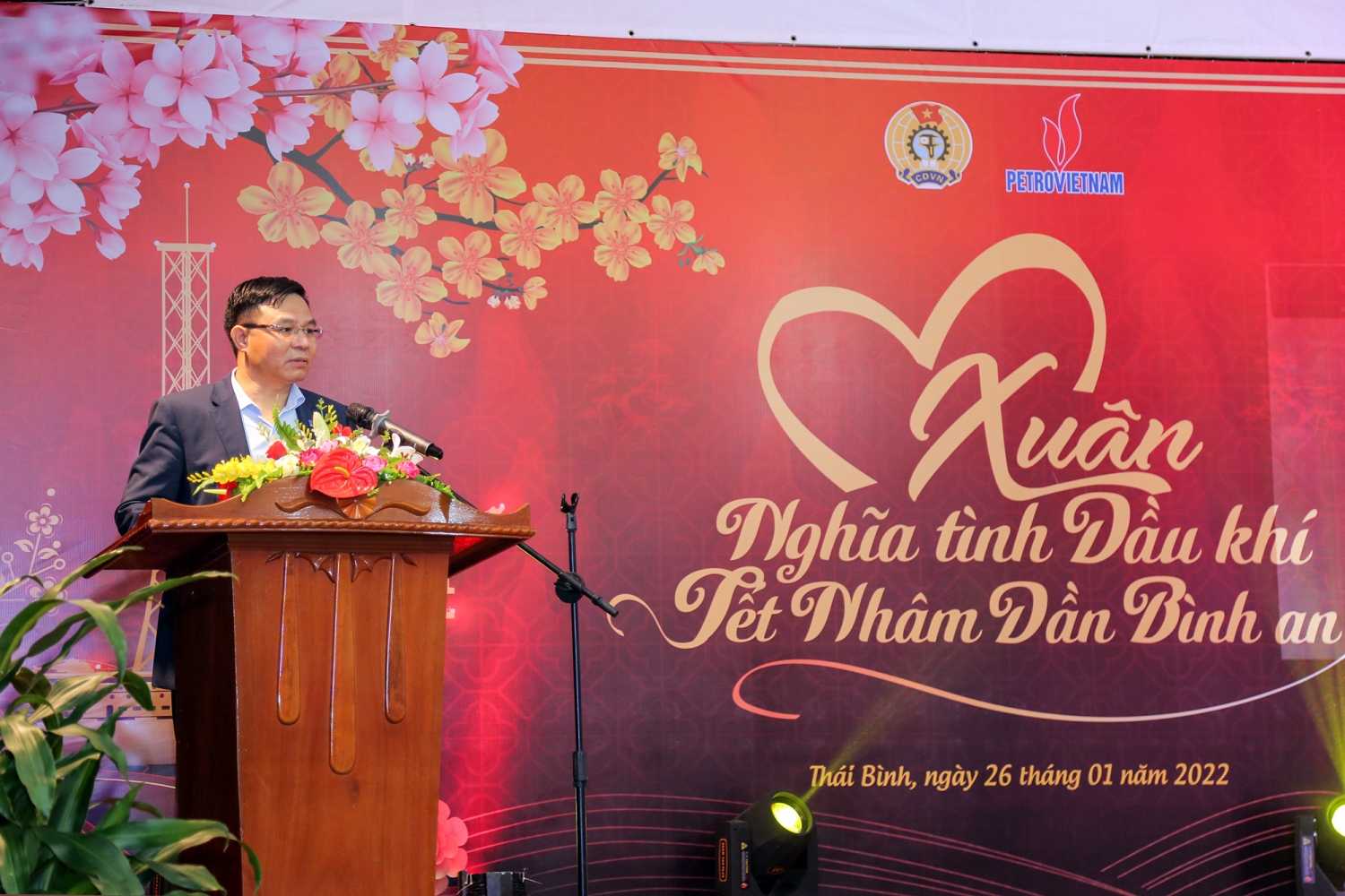 Công đoàn Dầu khí Việt Nam tổ chức “Xuân nghĩa tình Dầu khí 2022” trên công trường dự án NMNĐ Thái Bình 2