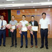 pvchem chia co tuc bang tien mat hon 21 ti dong